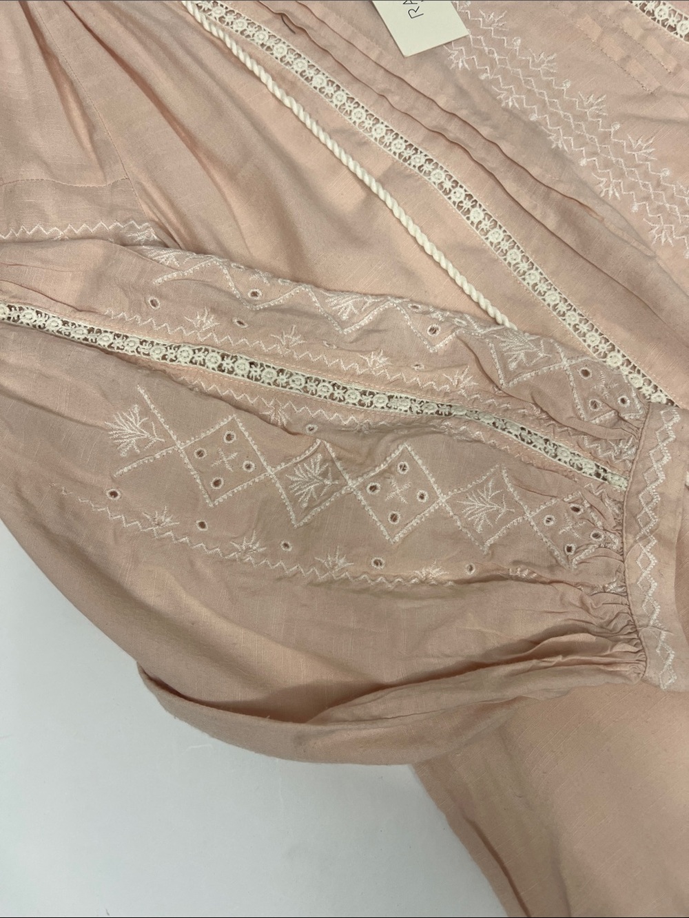 Rachel Zoe Soft Blush Embroidered Peasant Top Womens size M - Picture 5 of 11